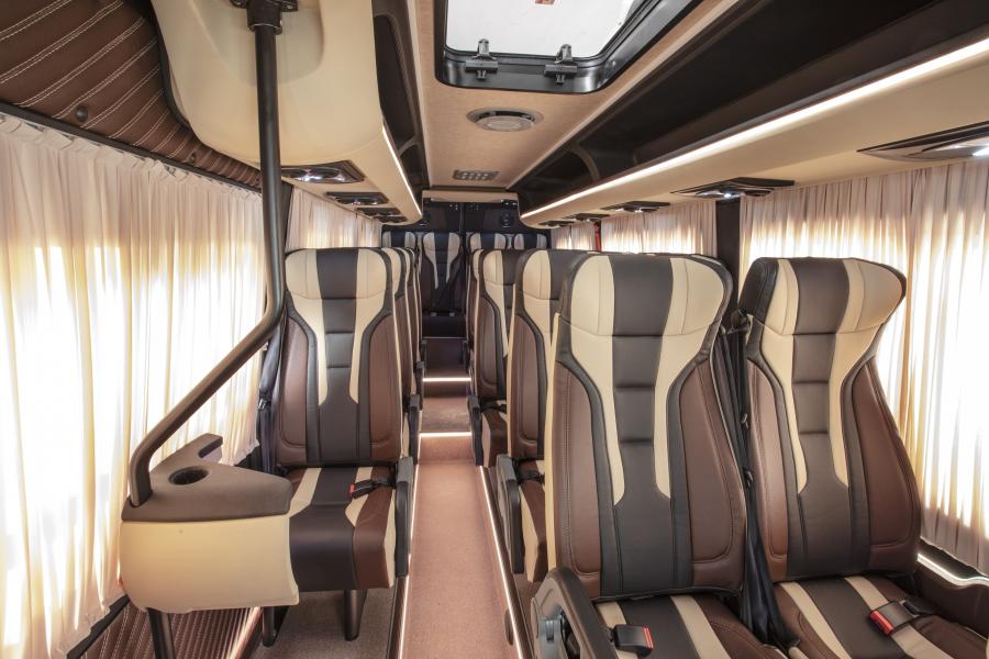 Интерьер Mercedes-Benz Sprinter Tourist 516 CDI 2019 года  (RU) (фото 12 из 14)